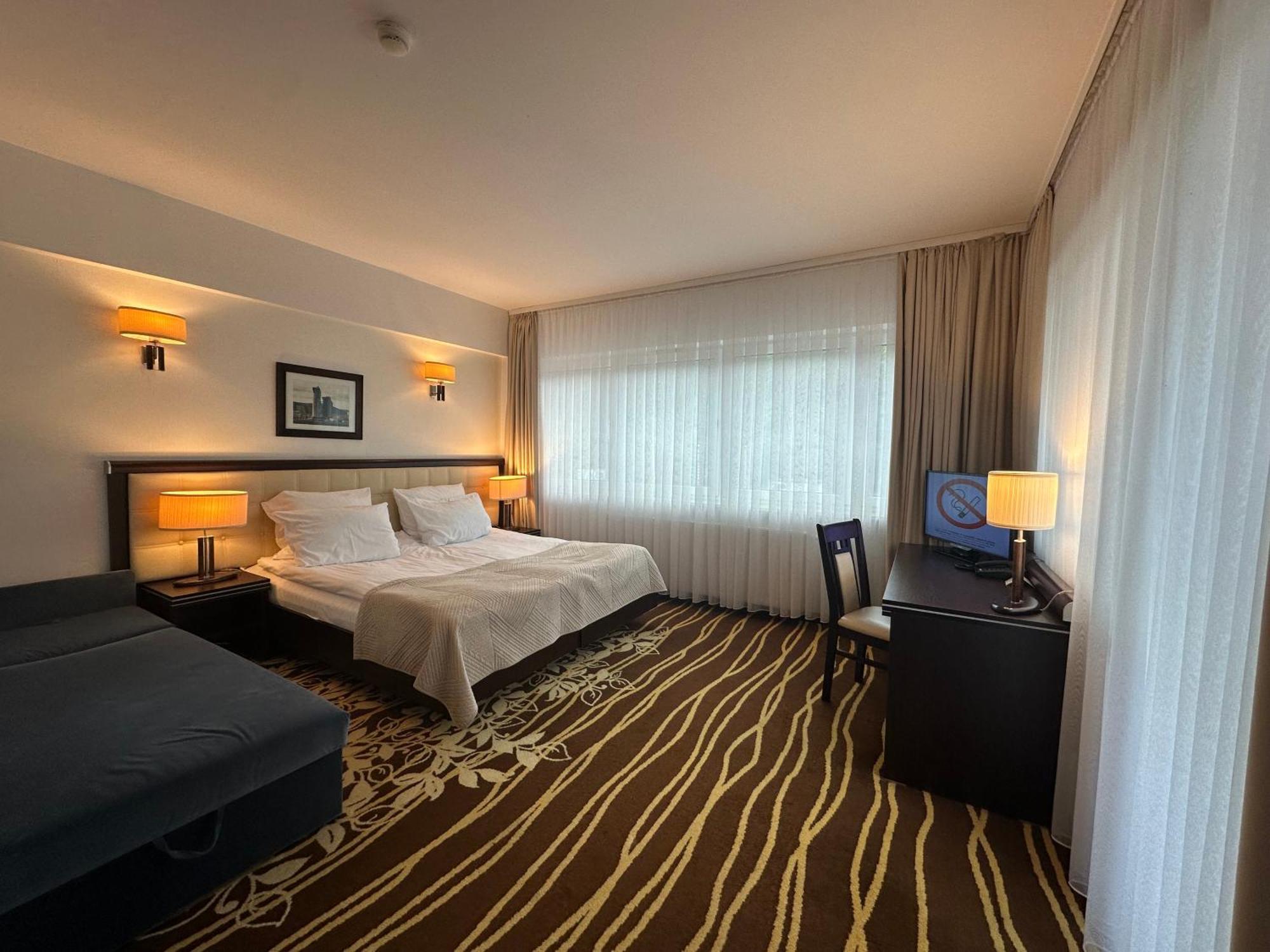 Business Faltom Gdynia Hotel Rahmel