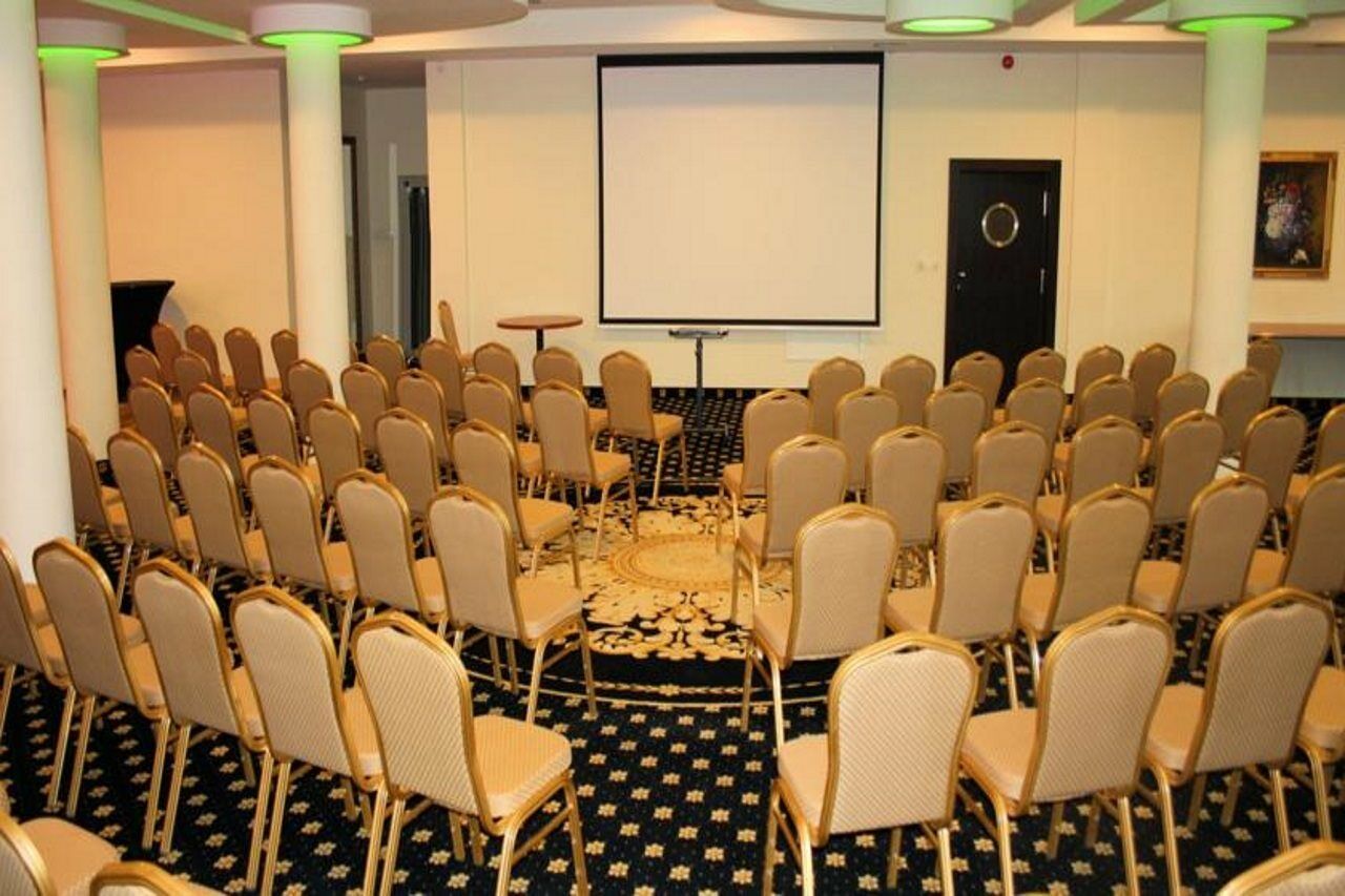 Business Faltom Gdynia Hotel