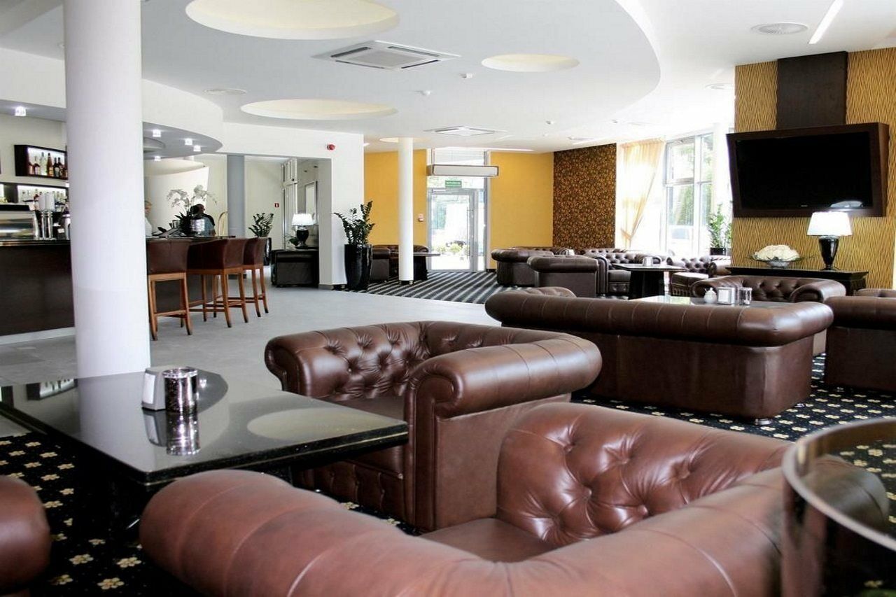 Business Faltom Gdynia Hotel Rahmel